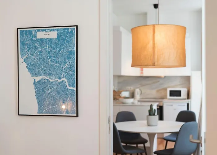 Light Blue 포르투