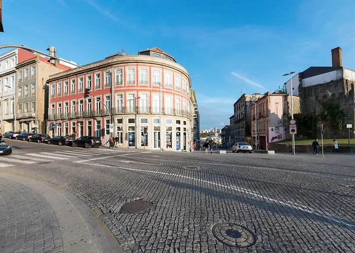 아파트 Light Blue